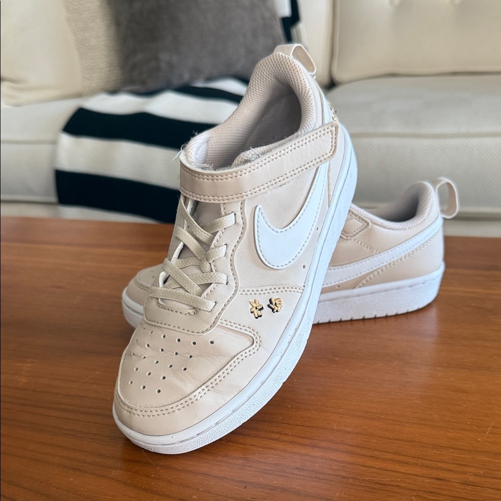 Nike Court Borough Recraft SE | size 2Y